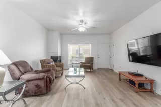 Photo #6: 6726562 Listing 