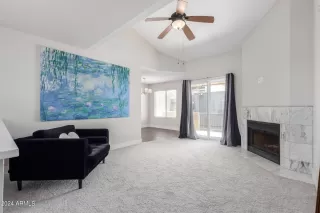 Photo #4: 6726840 Listing 