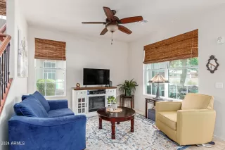 Photo #4: 6726939 Listing