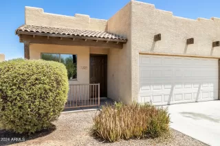 More Details about MLS # 6726981 : 580 E COMMONWEALTH AVENUE