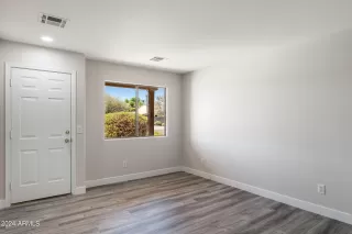 Photo #2: 6726981 Listing 