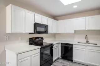 Photo #5: 6726981 Listing 