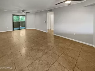 Photo #2: 6726987 Listing