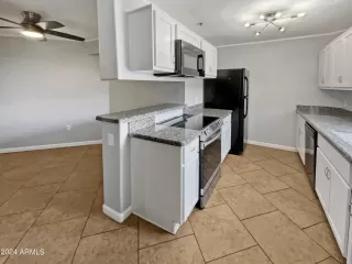 Photo #6: 6726987 Listing