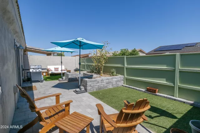 MLS: 6727086 Condo For Sale