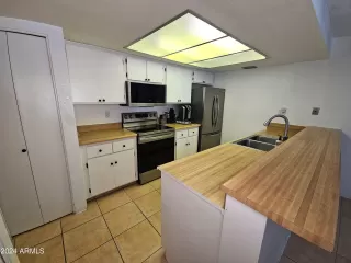 Photo #4: 6727132 Listing 