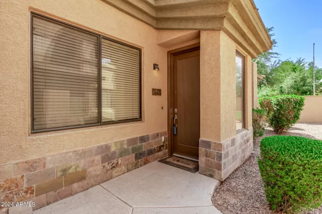 MLS: 6727357 Condo For Sale