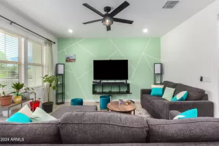 Photo #4: 6727641 Listing 