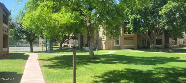 MLS: 6727745 Condo For Sale