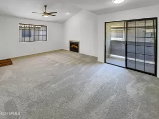 Photo #4: 6727996 Listing