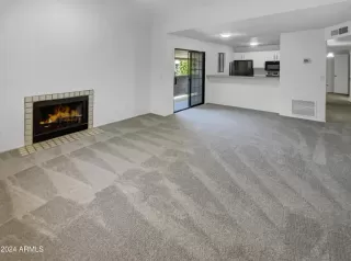 Photo #5: 6727996 Listing