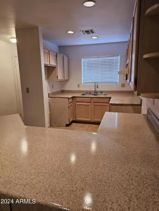 Photo #2: 6728082 Listing