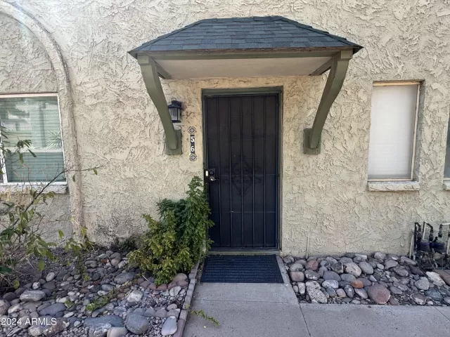 MLS: 6728090 Condo For Sale