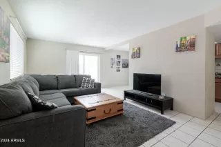 Photo #2: 6728090 Listing