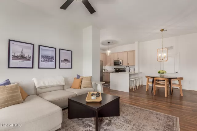 MLS: 6728329 Condo For Sale