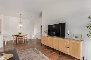 Photo #3: 6728329 Listing 