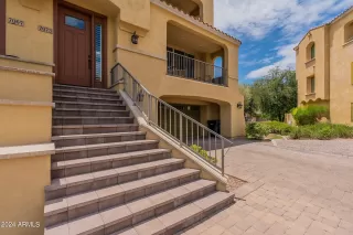 Photo #2: 6728360 Listing 