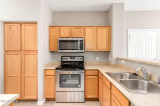 Photo #2: 6728410 Listing