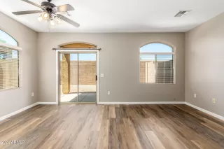 Photo #3: 6728410 Listing