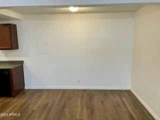 Photo #5: 6728461 Listing