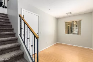 Photo #3: 6728583 Listing 