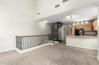 Photo #6: 6728583 Listing 