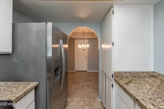 Photo #4: 6728723 Listing