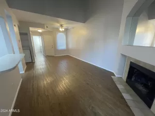 Photo #5: 6729061 Listing 