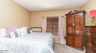 Photo #5: 6729095 Listing