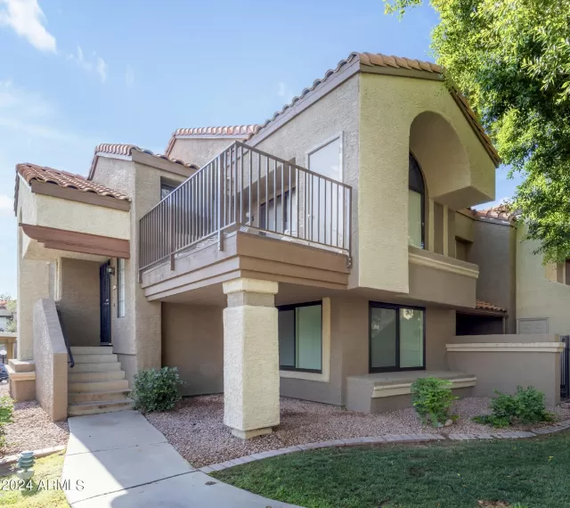 MLS: 6729167 Condo For Sale