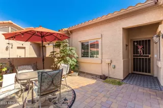 Photo #3: 6729186 Listing