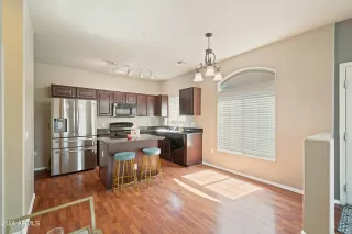 Photo #6: 6729204 Listing 