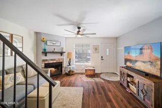 Photo #2: 6729348 Listing