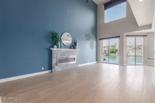 Photo #3: 6729612 Listing