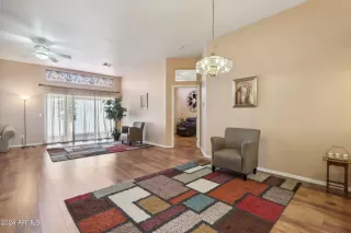 Photo #2: 6729620 Listing