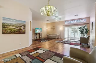 Photo #3: 6729620 Listing