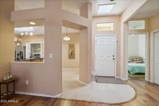 Photo #6: 6729620 Listing