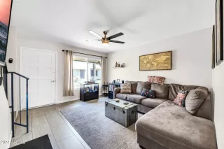 Photo #1: 6729693 Listing 