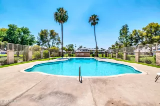 Photo #4: 6729693 Listing 