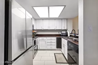 Photo #6: 6729973 Listing