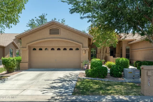 MLS: 6730136 Condo For Sale