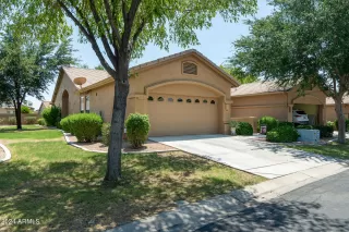 Photo #1: 6730136 Listing