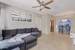 Photo #6: 6730460 Listing