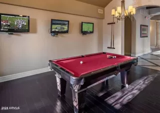 Photo #6: 6730973 Listing