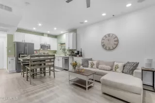 Photo #1: 6731443 Listing