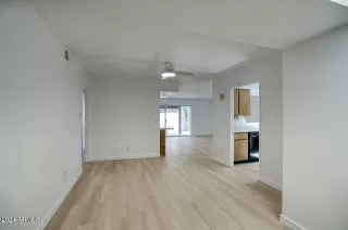 Photo #2: 6731470 Listing 