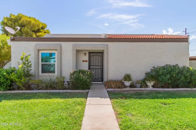 MLS: 6731558 Condo For Sale