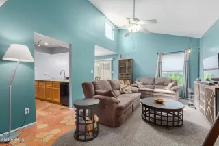 Photo #3: 6731558 Listing 