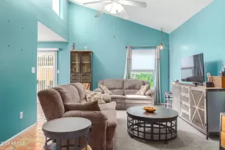 Photo #4: 6731558 Listing 