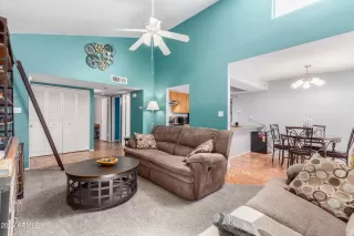 Photo #6: 6731558 Listing 